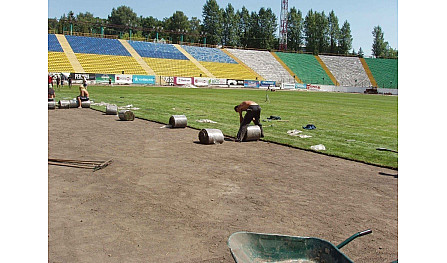 Стадіон «Україна»